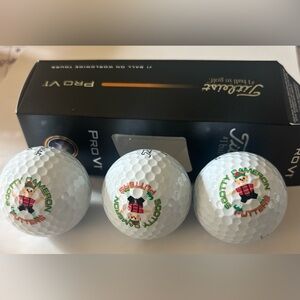 NWT Scotty Cameron Titleist Golf Balls Holiday Pro V1  3 Balls Christmas Elf